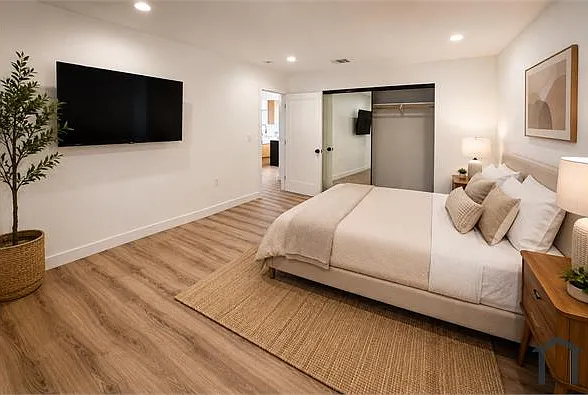 4 bed, 1600 sqft, $4,600 — Photo 4