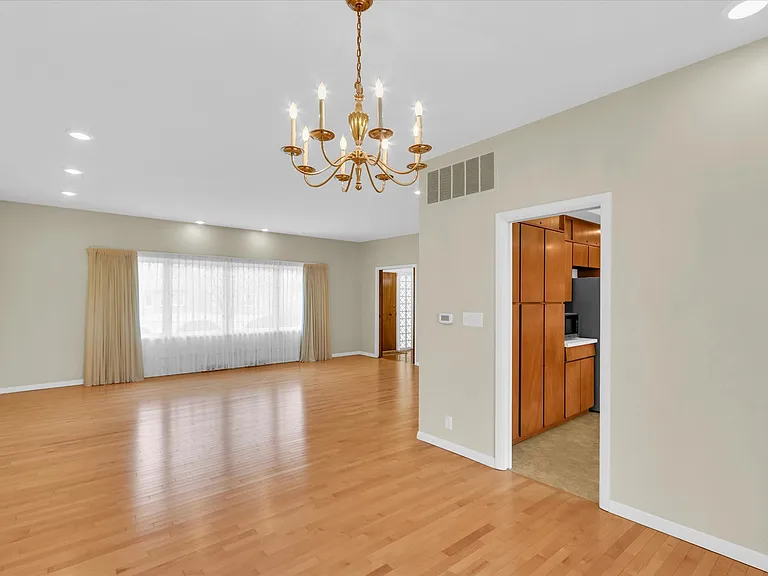 1803 Golfview Dr — Photo 14