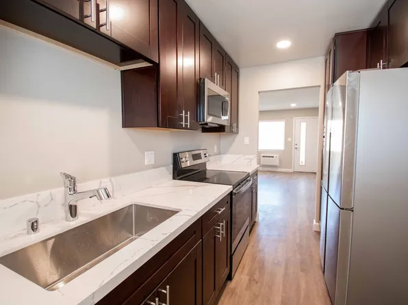 Foothill Manor, 8969 Grossmont Blvd #19889551, La Mesa, CA 91941