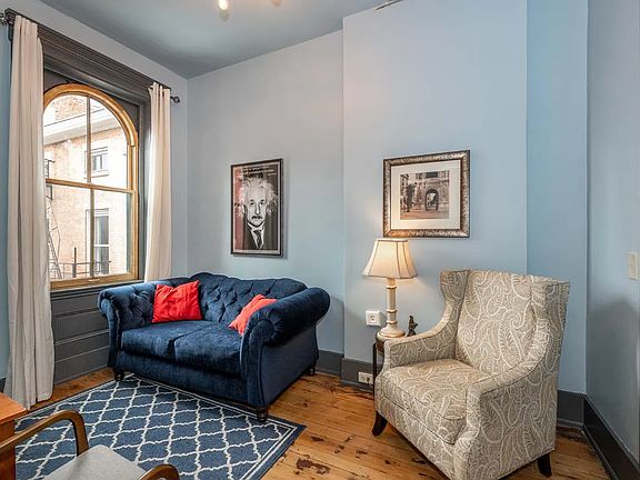 4th image of 104 W Clifton Ave APT 2