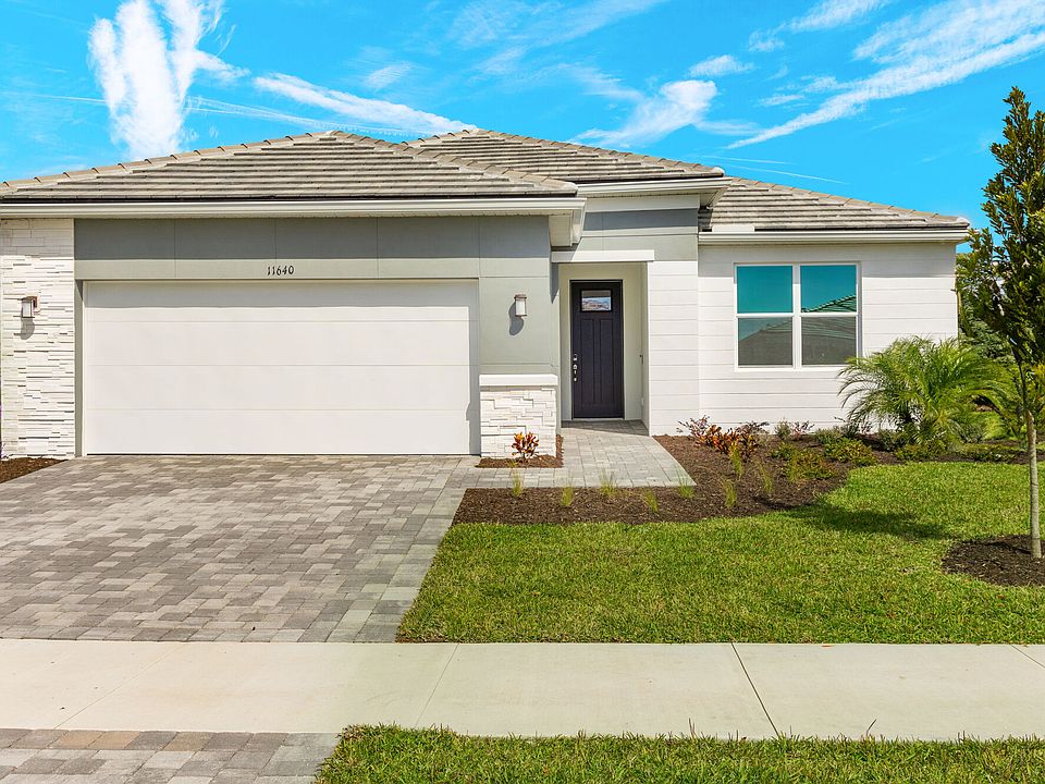 Transitional exterior style