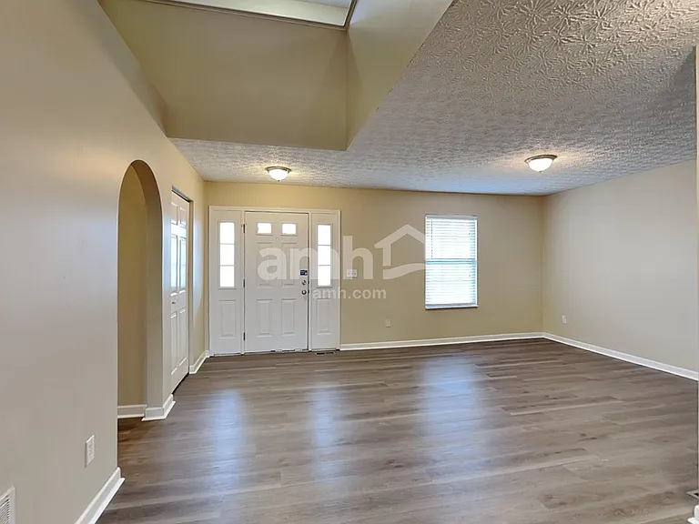 5568 Conn House Dr — Photo 8