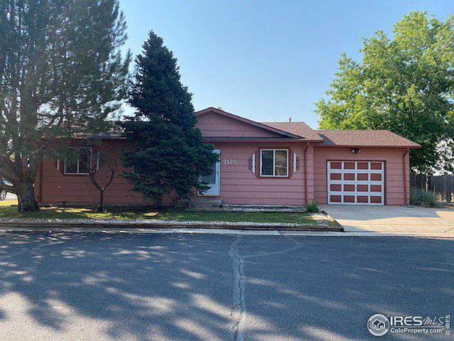 1st image of 2125 Wedgewood Dr