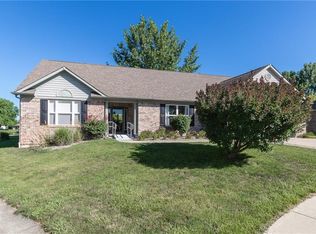 38 Patriot Ct, Greenfield, IN 46140