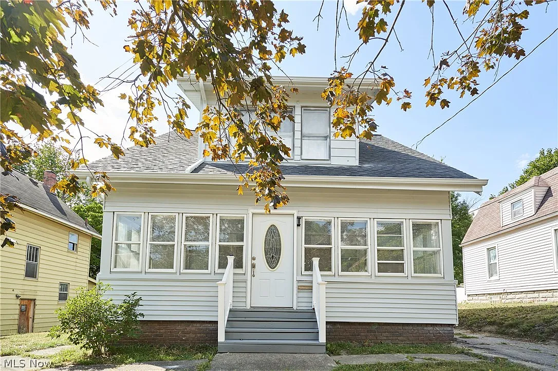 2154 12th St SW photo 1