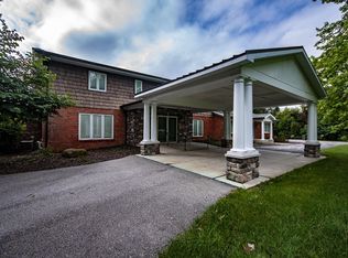 954 E Johnson Rd, South Bend, IN 46614