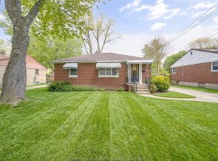 3264 Dominion Blvd, Windsor, ON N9E 2N5
