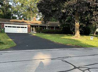 325 McChesney St, Wilson, NY 14172