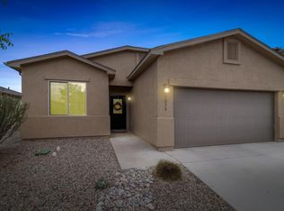 1036 Jacobs Dr NE, Rio Rancho, NM 87144