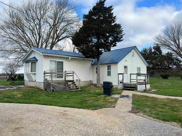18674 S Morrill Rd, Scranton, KS 66537
