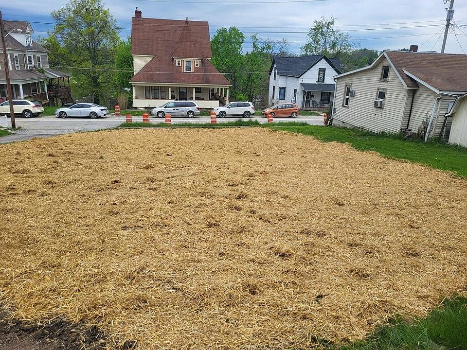 2nd image of 232 S Muskingum St