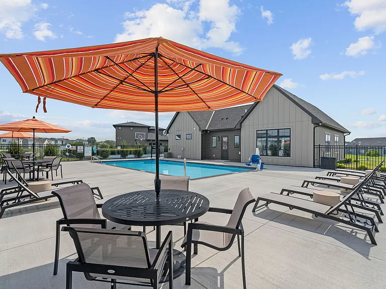 Acclaim of Woodbury Modern Living, Thoughtfully Designed — Photo 33