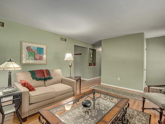 4th image of 1390 Vidot Ct