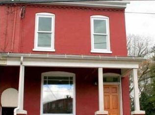 904 Grofftown Rd, Lancaster, PA 17602