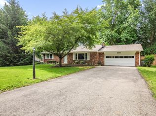 2515 E 99th St, Carmel, IN 46033