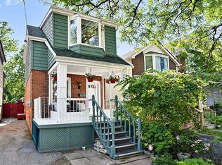 190 Rhodes Ave, Toronto, ON M4L3A1