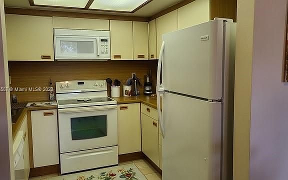 5th image of 8820 SW 123rd Ct APT L201