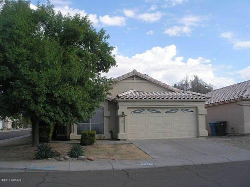4th image of 3332 E Kelton Ln