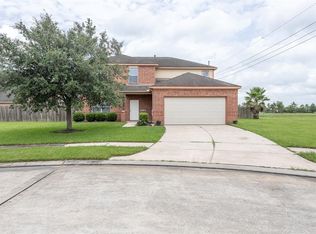 211 Landau Ct, Rosharon, TX 77583