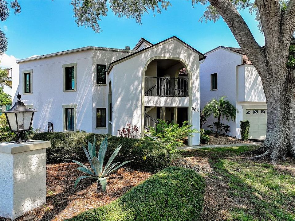 1st image of 806 Capri Isles Blvd APT 109