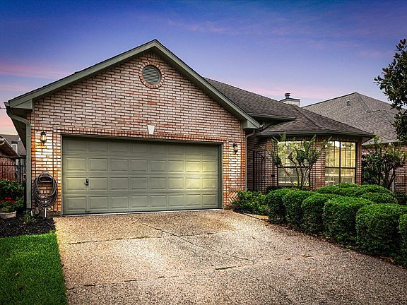 2nd image of 6614 Prairie Dunes Dr