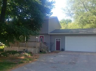 3621 Highway 22, Muscatine, IA 52761