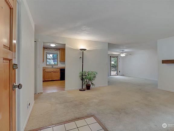 3rd image of 22025 SE 288th Street