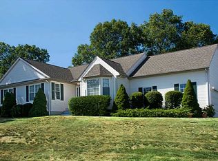 6 Misty Ct, South Kingstown, RI 02879