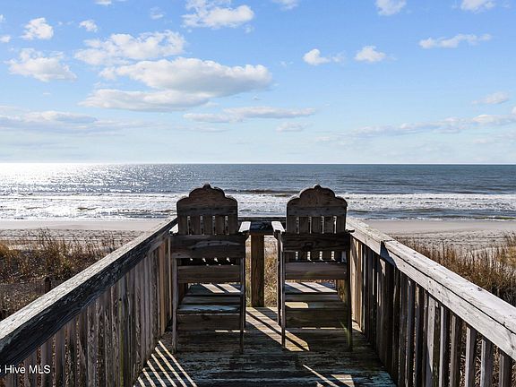 2nd image of 5113 W Beach Drive