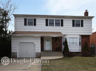 1242 Newbridge Rd, Bellmore, NY 11710