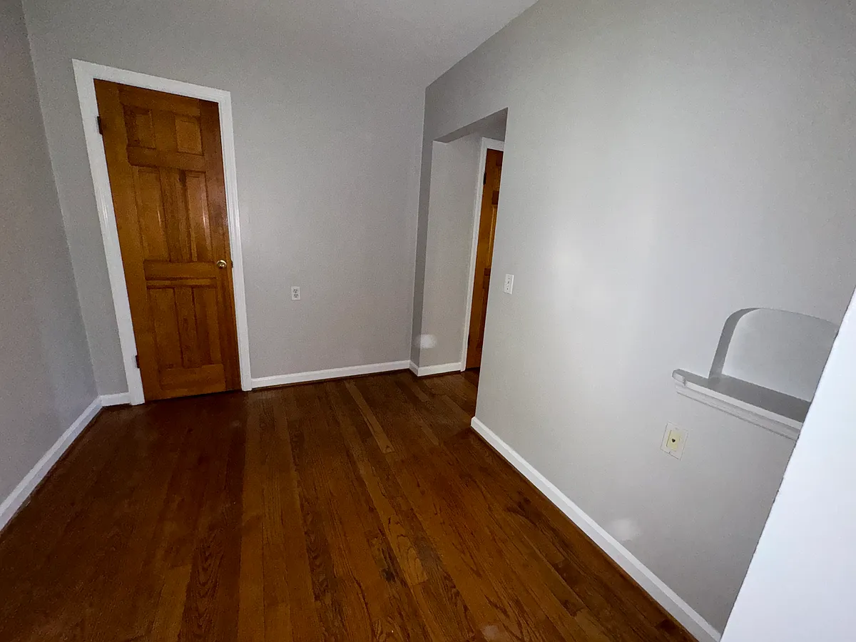 Building Photo - 3130 Riddle View Ln #2