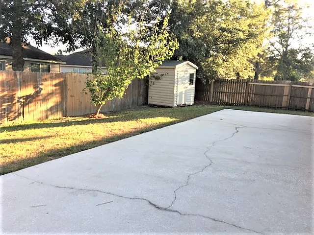 155 Brianna Cir — Photo 17