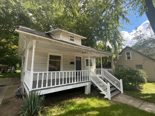 1415 N 5th St, Niles, MI 49120