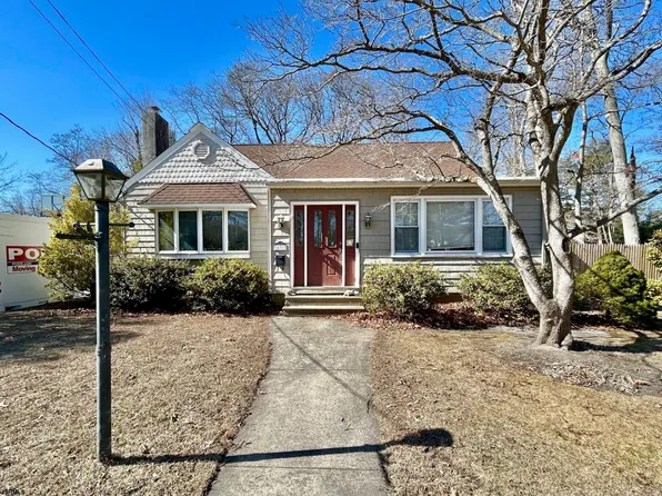 637 W Maple Ave, Linwood, NJ 08221