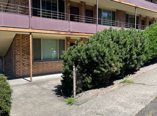 9201 Greenwood Ave N #6, Seattle, WA 98103