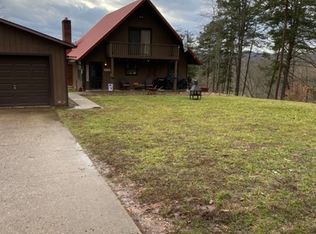 261 Pine Ridge Dr, Prichard, WV 25555