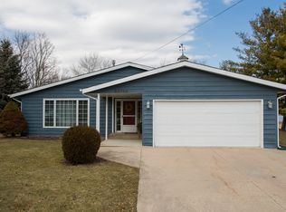 28748 N Monroe Ave, Wauconda, IL 60084