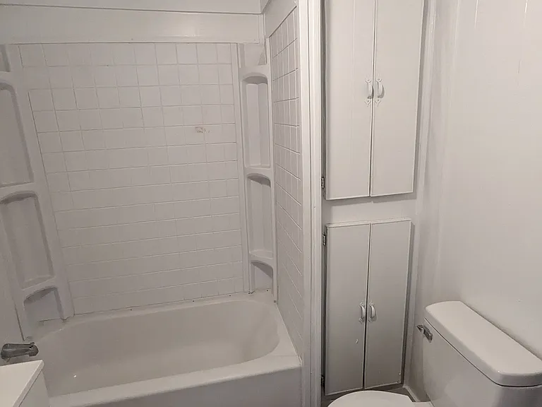 187 Thunderbird Dr — Photo 9