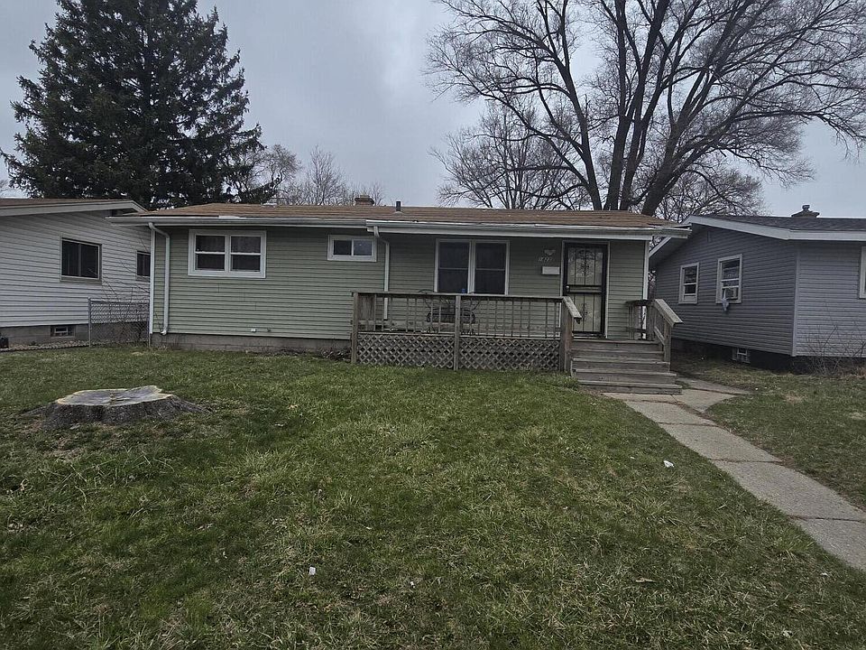 1st image of 1422 E 36th Ave