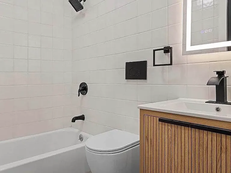 279 S 5th St #1F — Photo 7