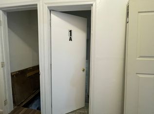 27 E 7th St FRONT 1A, Chester, PA 19013
