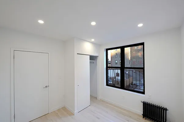 Rented by Aether Property Group | media 14