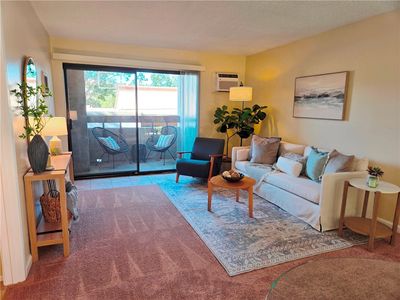 6725 Mission Gorge Rd UNIT 208B, San Diego, CA, 92120