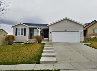 2081 N Raspberry Dr, Saratoga Springs, UT 84045