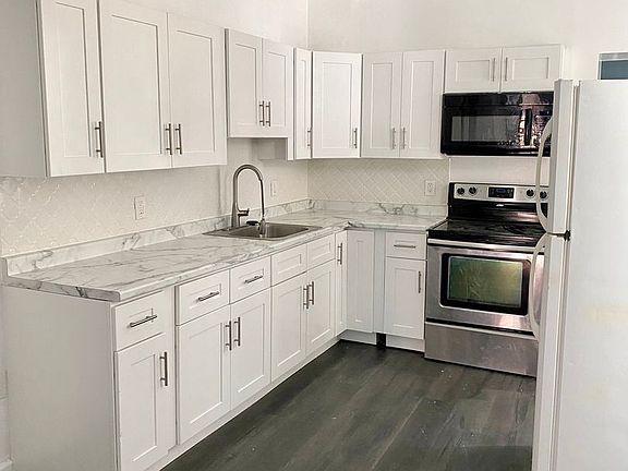 4th image of 4509 N Gratz St