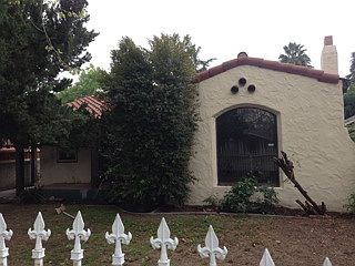 2nd image of 2142 N Mountain View Ave