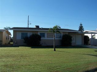 1508 Chevy Chase Dr, Sun City Center, FL 33573