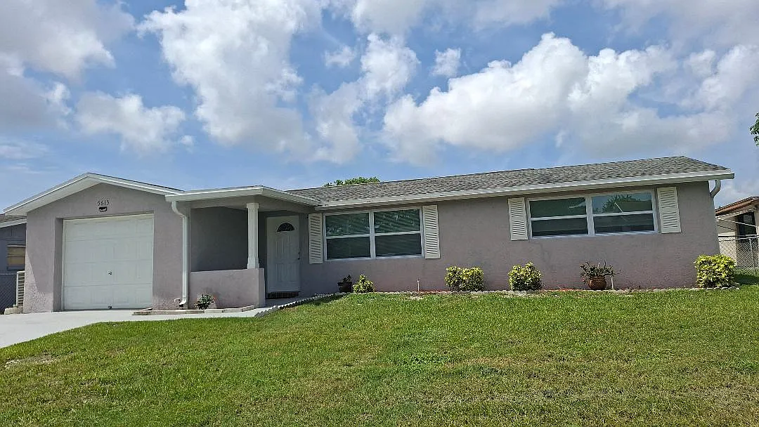 Chipper Dr, New Port Richey — Photo 1
