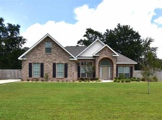 9128 Iron Gate Blvd, Milton, FL 32570