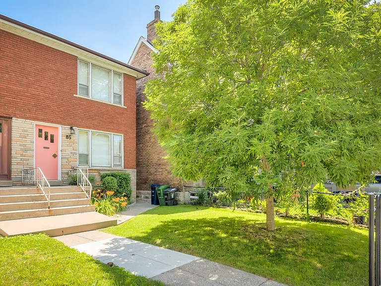 85 Greenlaw Ave — Photo 3